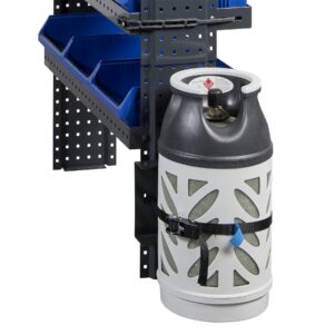 E-Flex kaasupulloteline pakettiautoon 1 pullolle nestekaasupullo asennettuna hyllyn päätyyn