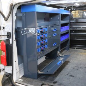 230 cm pakettiauton hyllykkö proace