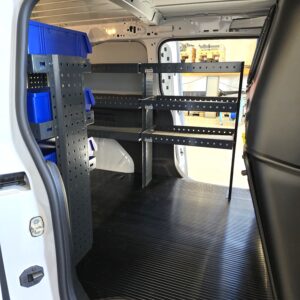 Toyota proace city hyllyt pakettiautoon