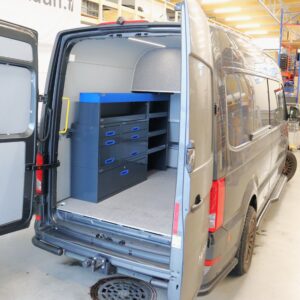 MAN TGE hyllyt MAN retkeilyauto hyllyt