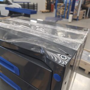 Käytetty kuljetusvaurio vetolaatikostot 2 kpl